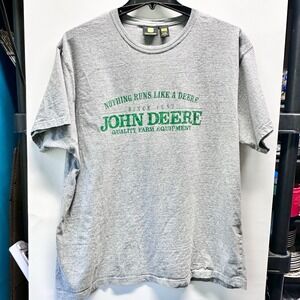 John Deere "Nothing Runs Like A Deere" Logo Gray T-Shirt XXL